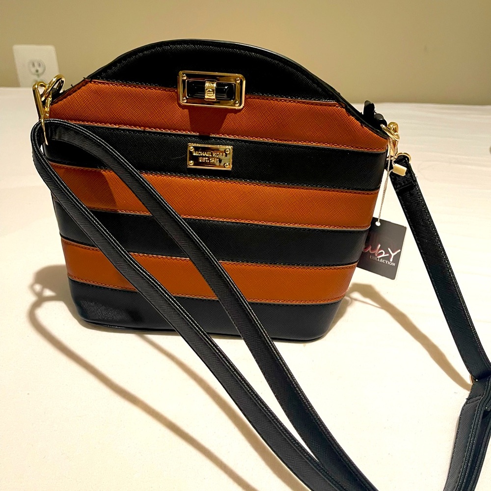 Crossbody bag